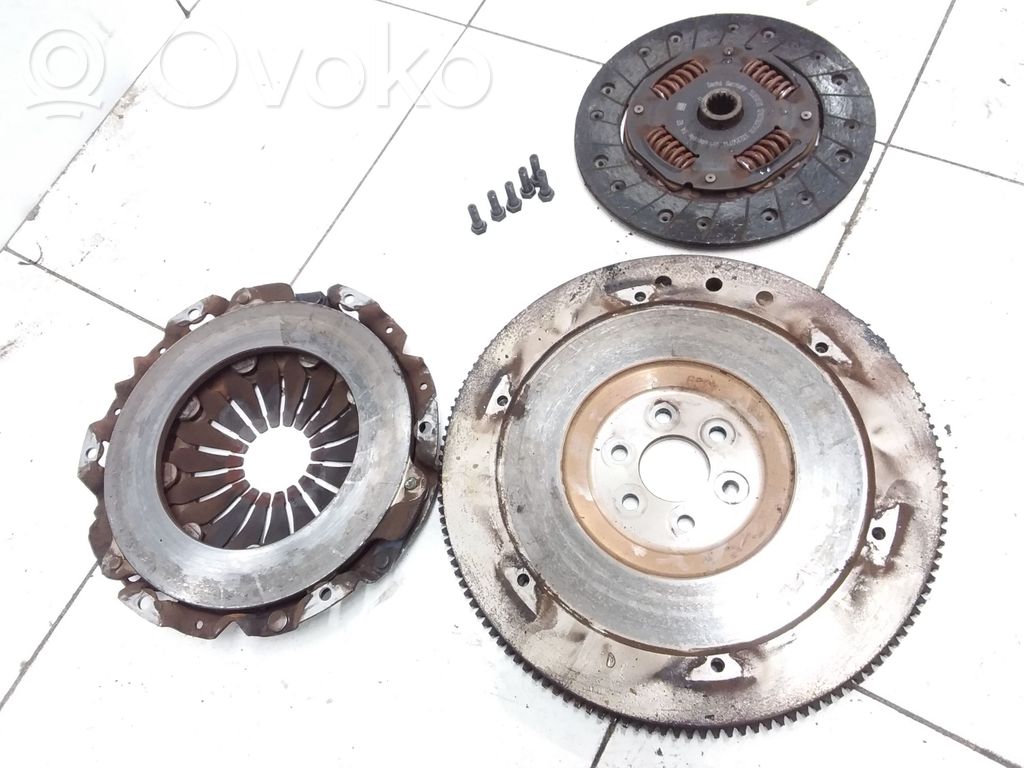 Opel Meriva A Sankabos komplektas 