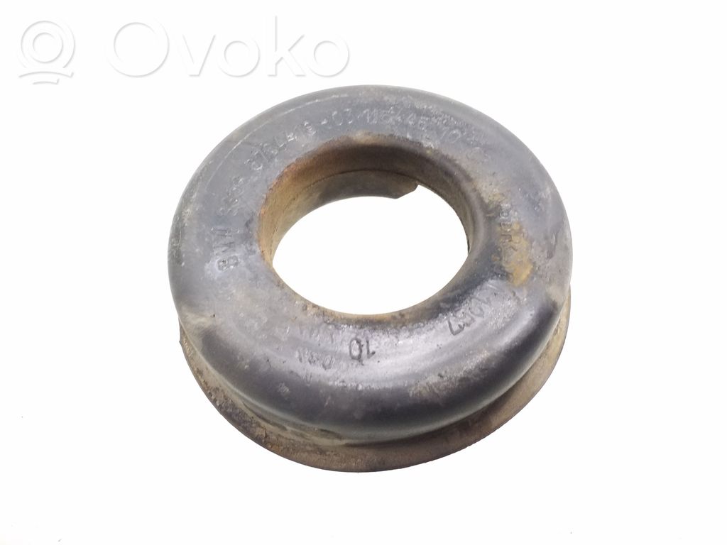 BMW 1 E81 E87 Galinė spyruoklės guminė atrama 