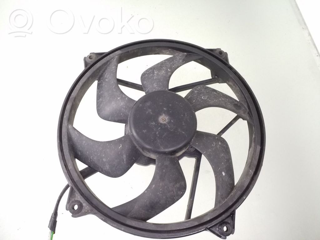 Peugeot 406 Elektrisks radiatoru ventilators 