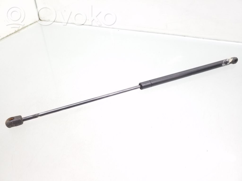 Ford Focus Tailgate/trunk strut/damper 