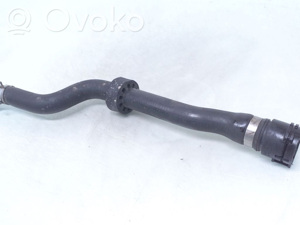 BMW 5 E60 E61 Engine coolant pipe/hose 