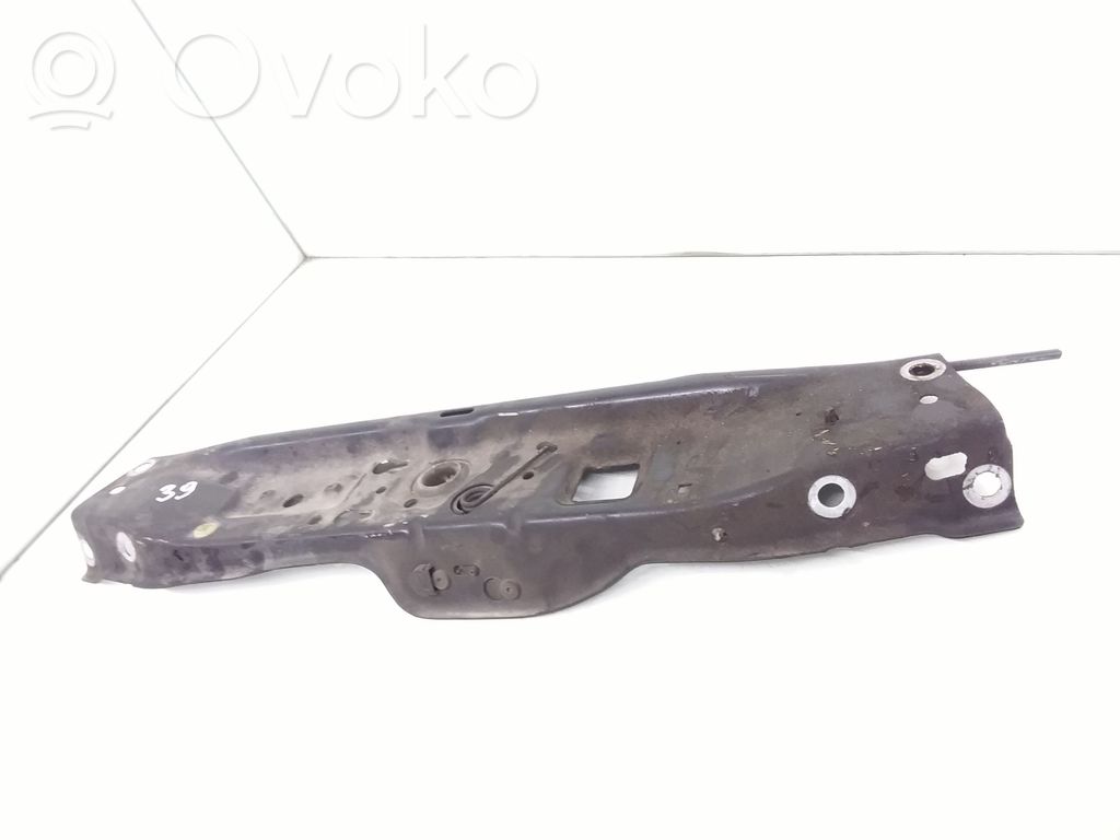 Opel Astra H Panel mocowania chłodnicy / góra 