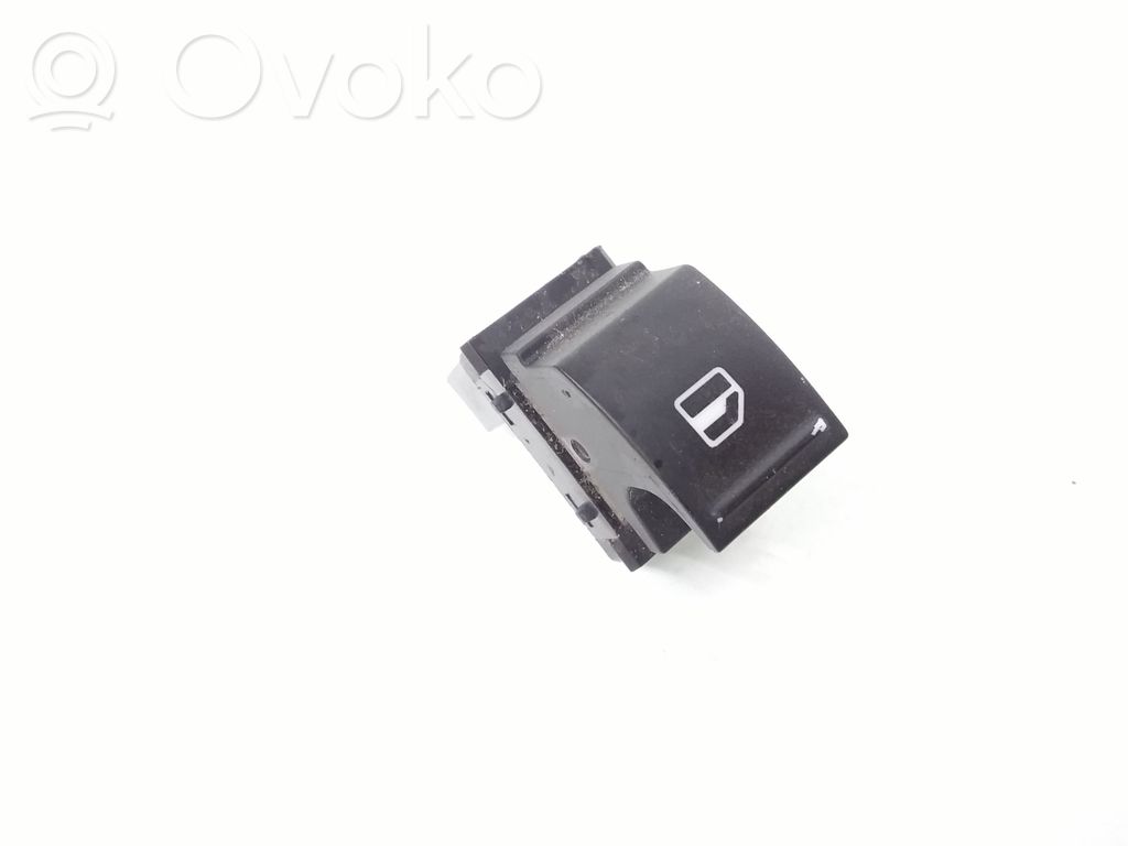 Interruptor del elevalunas eléctrico   7L6959855B