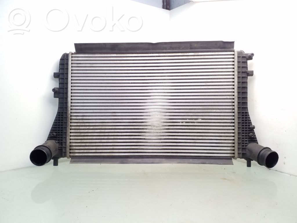 Volkswagen PASSAT B6 Radiatore intercooler 