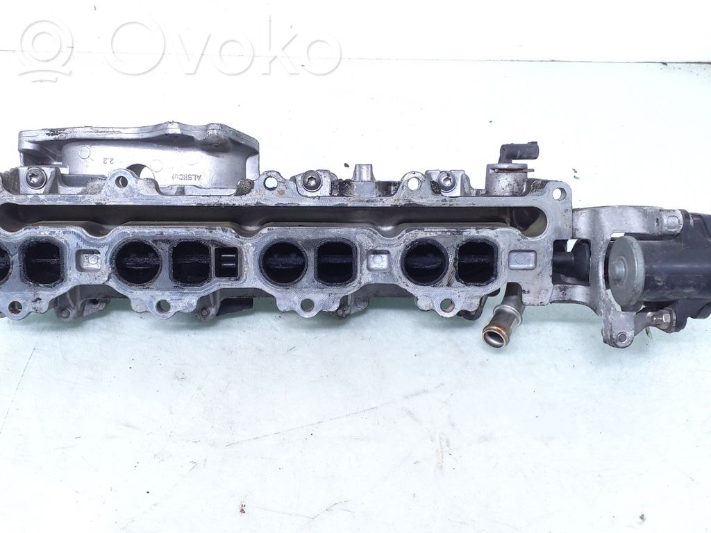 Mercedes-Benz B W245 Collettore di aspirazione