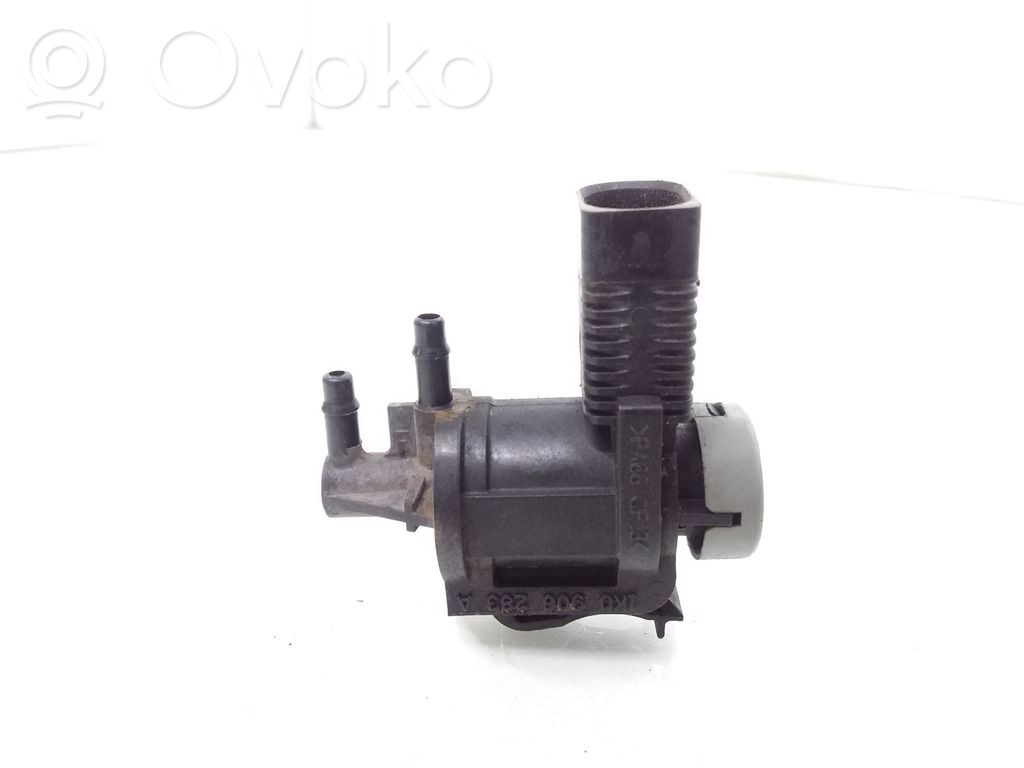 Válvula de vacío   1K0906283A
