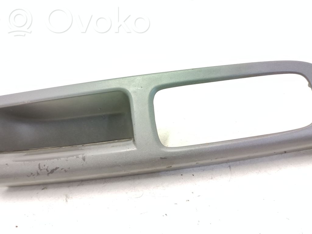 Volvo V50 Front door interior handle trim 