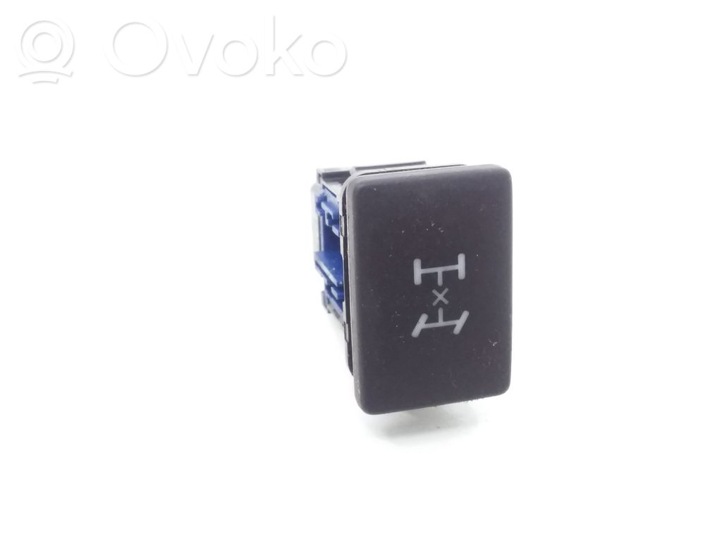 Toyota RAV 4 (XA40) Otros interruptores/perillas/selectores 