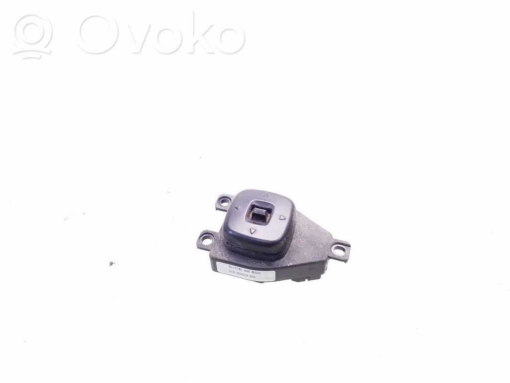 Mazda 3 I Wing mirror switch 