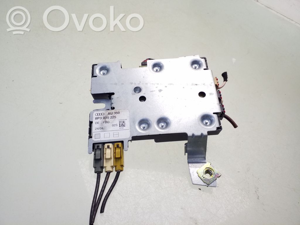 Audi A3 S3 8P Amplificator antenă aeriană 