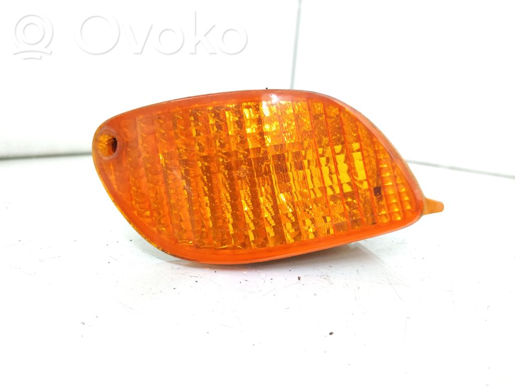 Ford Focus Front indicator light 