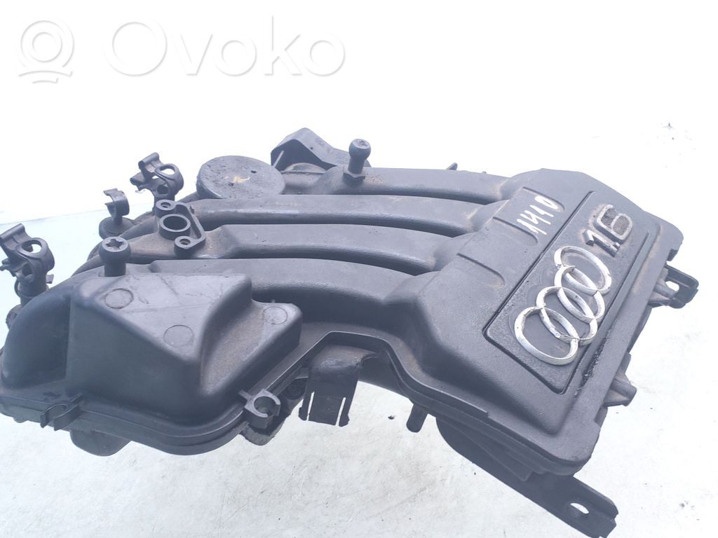 Audi A3 S3 8P Colector de admisión 