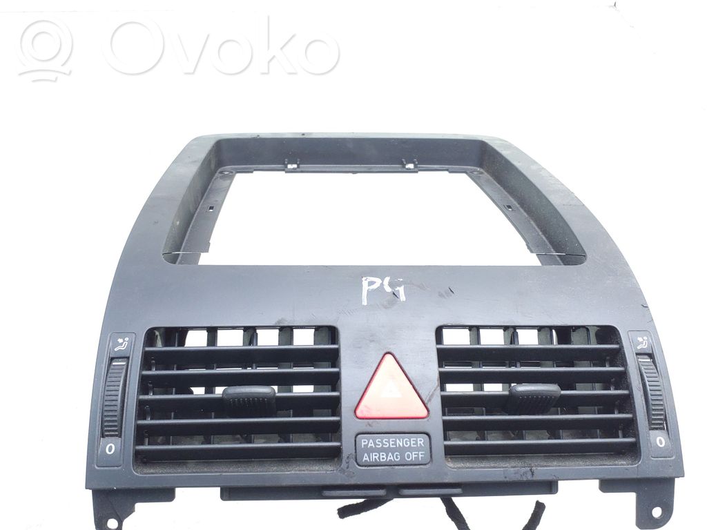 Volkswagen Touran I Grilă ventilație centrală