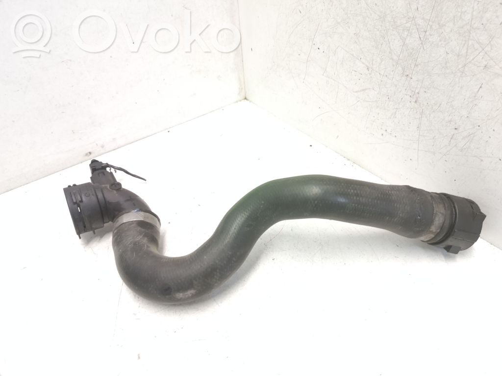 BMW 3 E90 E91 Engine coolant pipe/hose 