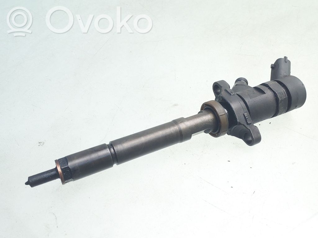Inyector de combustible   0445110188,892080