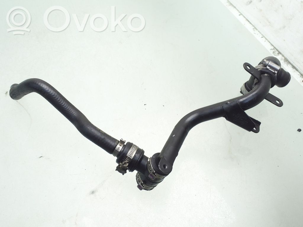 Audi A4 S4 B6 8E 8H Przewód / Wąż chłodnicy 