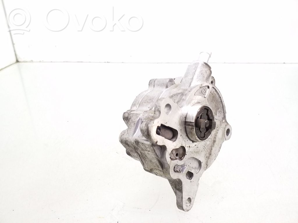 Audi A4 S4 B7 8E 8H Pompe à vide
