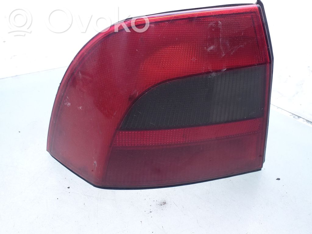 Opel Vectra B Rear/tail lights 
