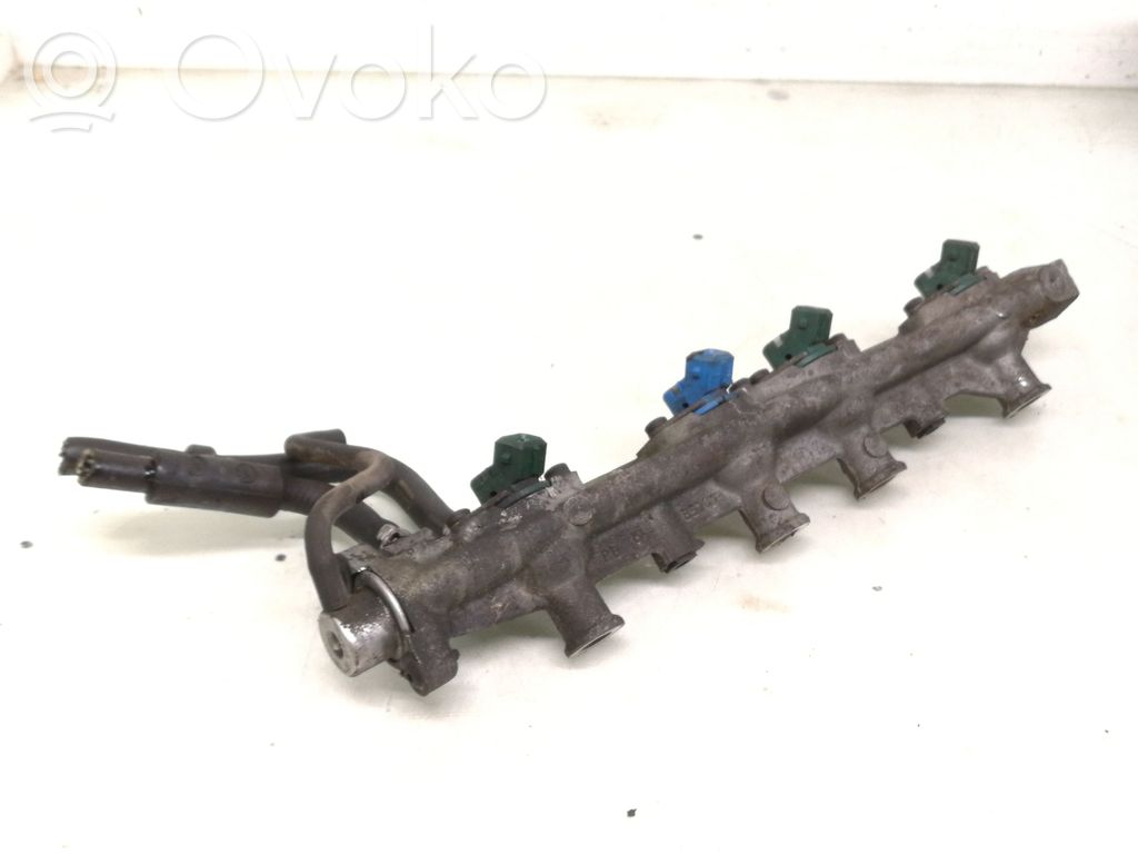Renault Laguna I Fuel main line pipe 