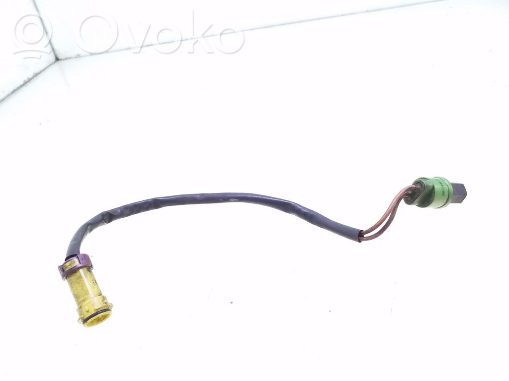 Druckschalter Drucksensor Klimaanlage   8A0959482AB