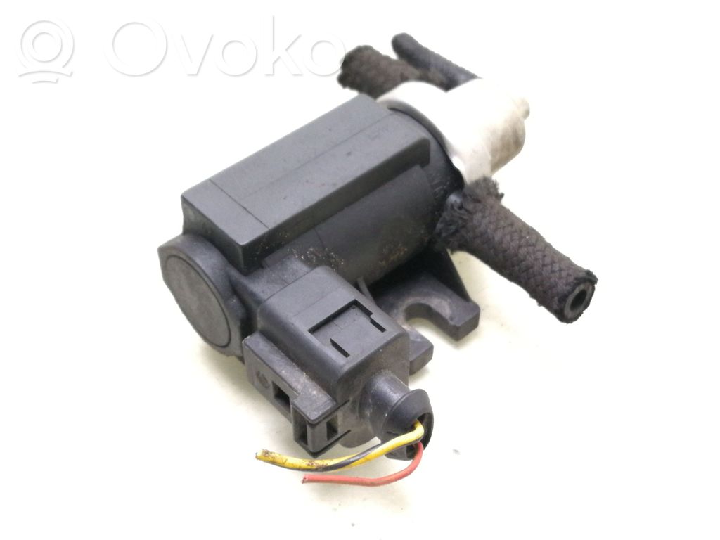 Volkswagen Golf III Solenoid supapă turbosuflantă 