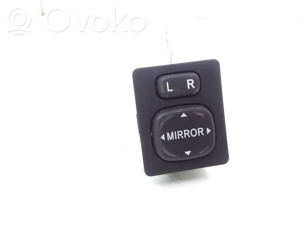 Toyota Yaris Wing mirror switch 