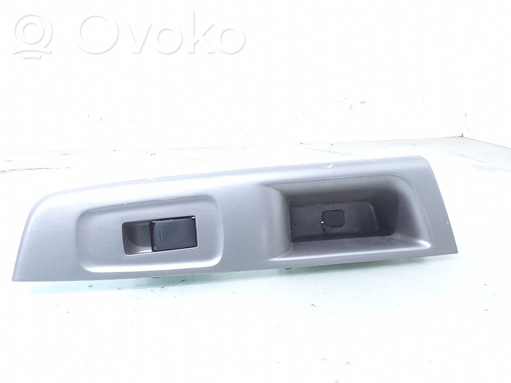Subaru Impreza III Interruptor del elevalunas eléctrico 