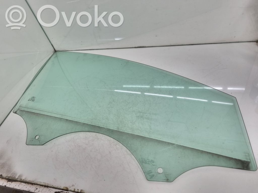 Ford Focus Geam ușă față patru uși 