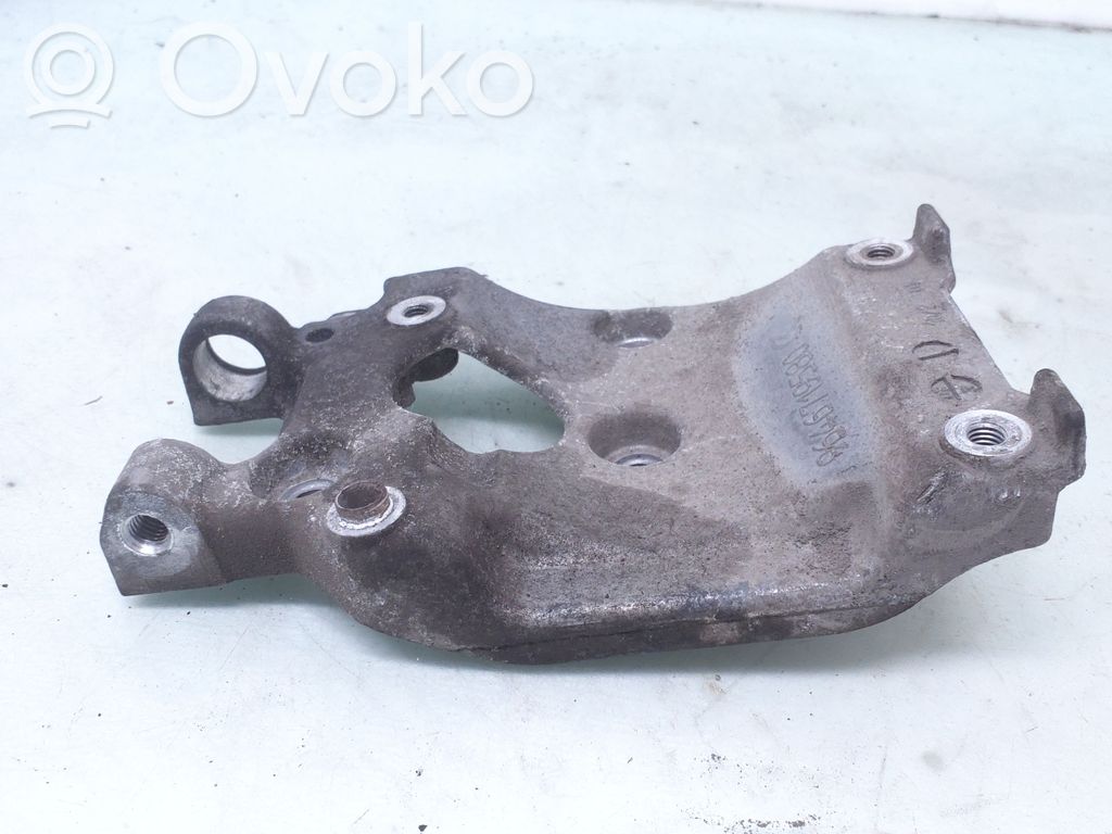 A/C compressor mount bracket   9646719580