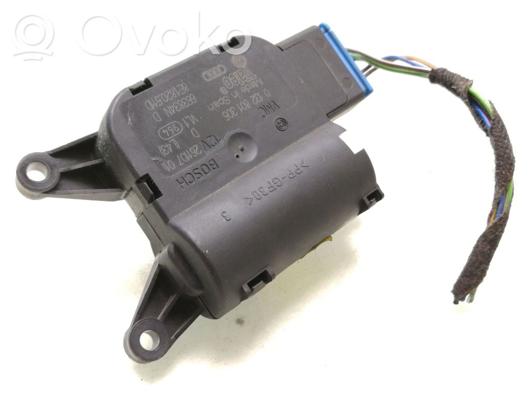 Audi A4 S4 B7 8E 8H Silniczek nagrzewnicy 