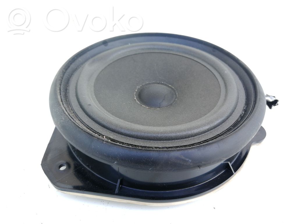 Audi A4 S4 B7 8E 8H Altavoz de la puerta delantera