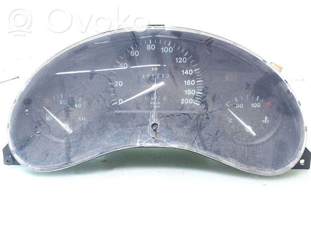 Opel Corsa B Speedometer (instrument cluster) 