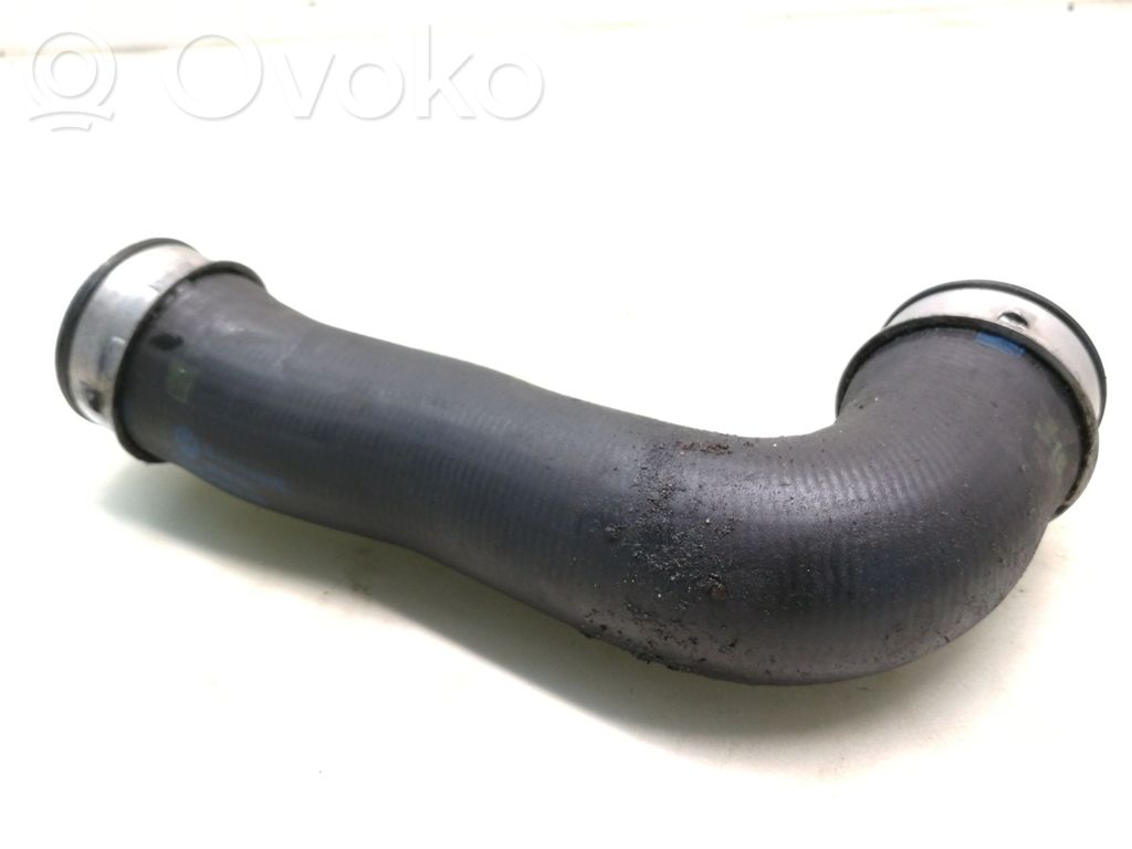 Volkswagen PASSAT B6 Tubo flessibile intercooler