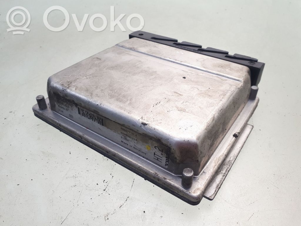 Volvo S60 Engine control unit/module 