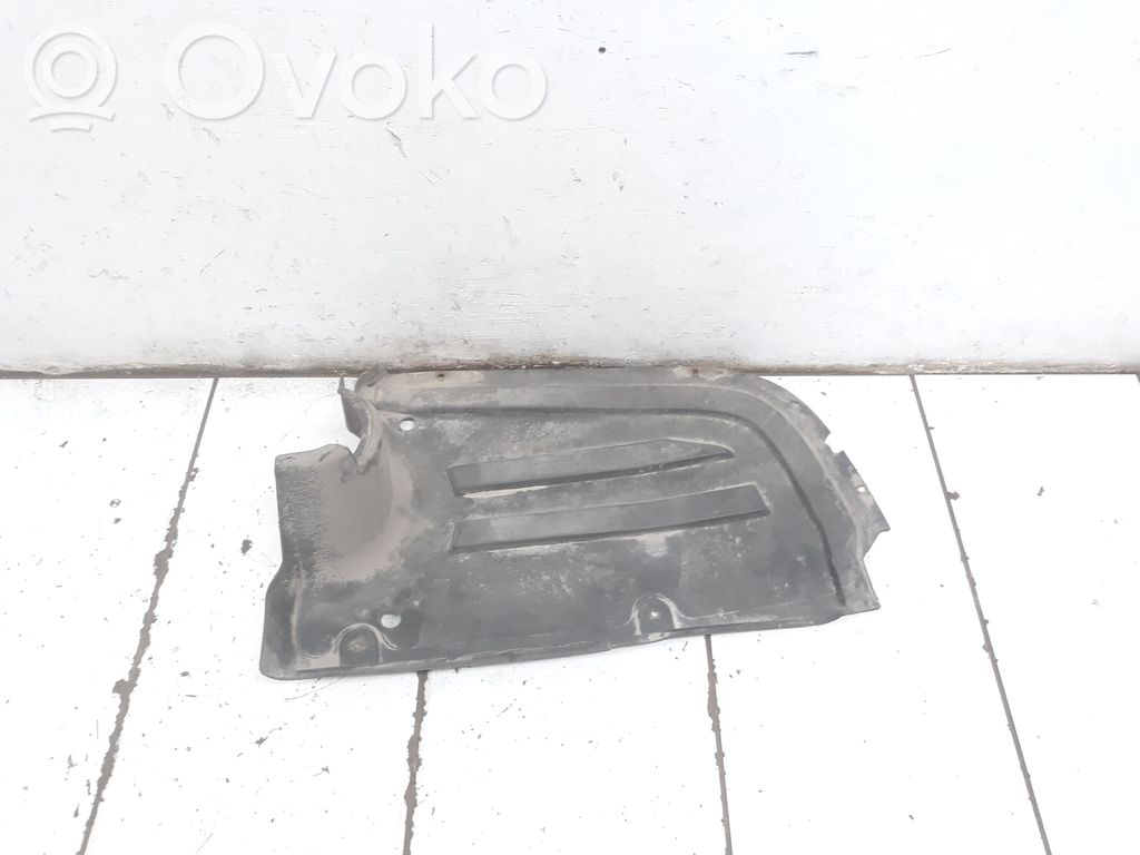 Volkswagen PASSAT B6 Osłona tylna podwozia pod zderzak 