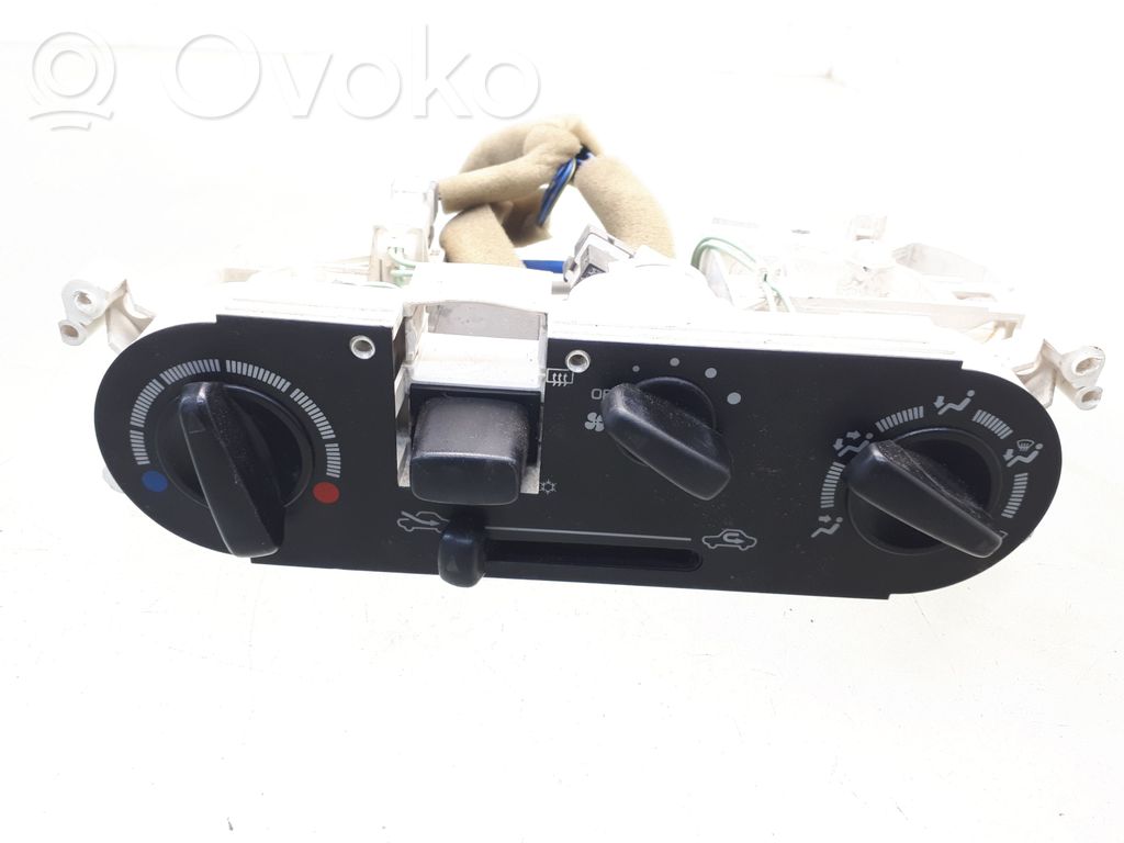 Mitsubishi Colt Climate control unit 