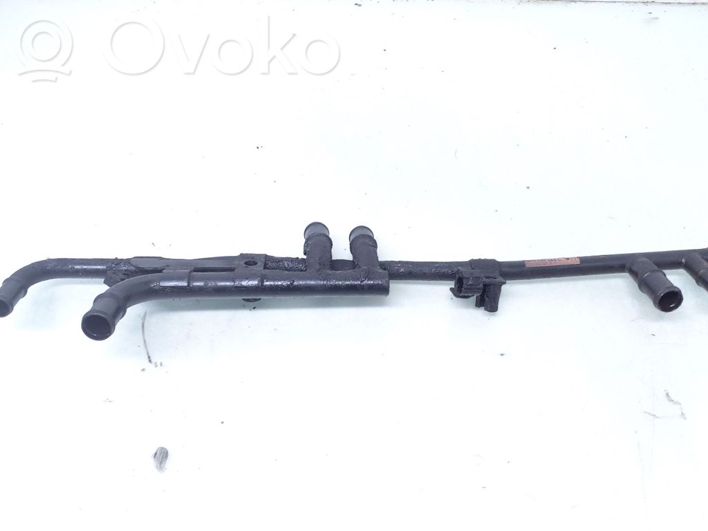Volkswagen Phaeton Engine coolant pipe/hose 