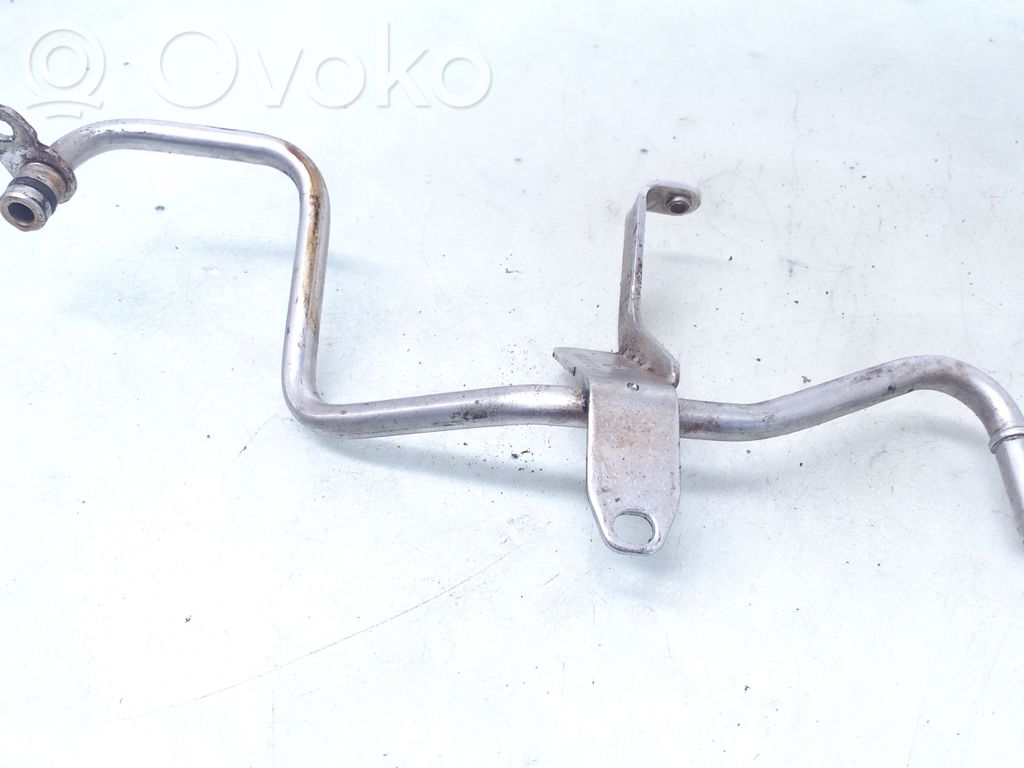 Volkswagen Golf V Conductă/furtun ungere ulei turbosuflantă 
