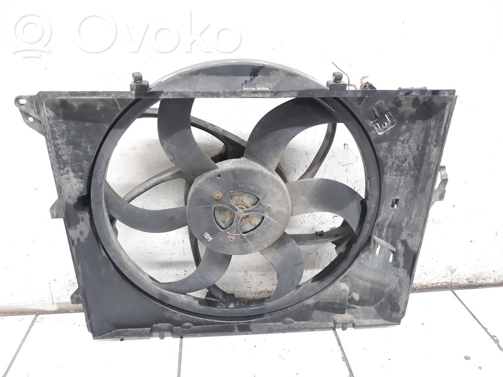 BMW 3 E90 E91 Elektryczny wentylator chłodnicy 