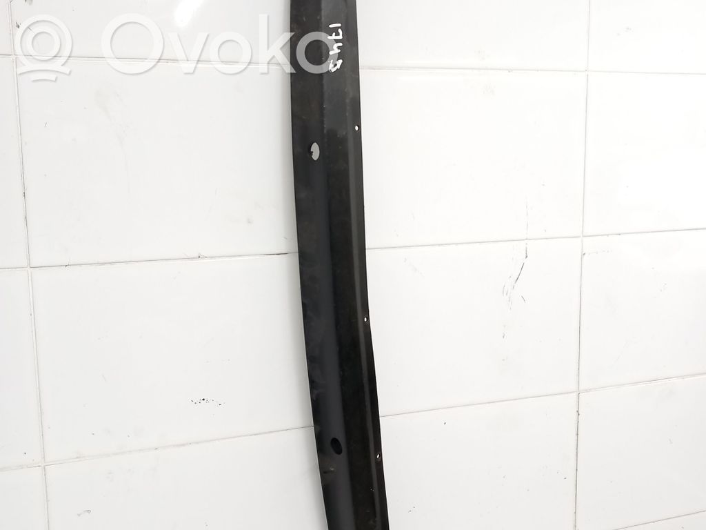 Audi A6 S6 C5 4B Moldura embellecedora de la barra del amortiguador trasero 