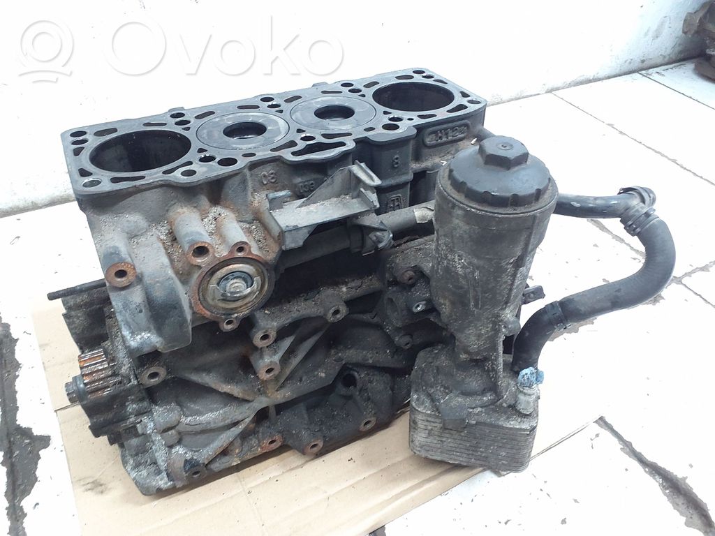 Audi A6 S6 C6 4F Engine block 