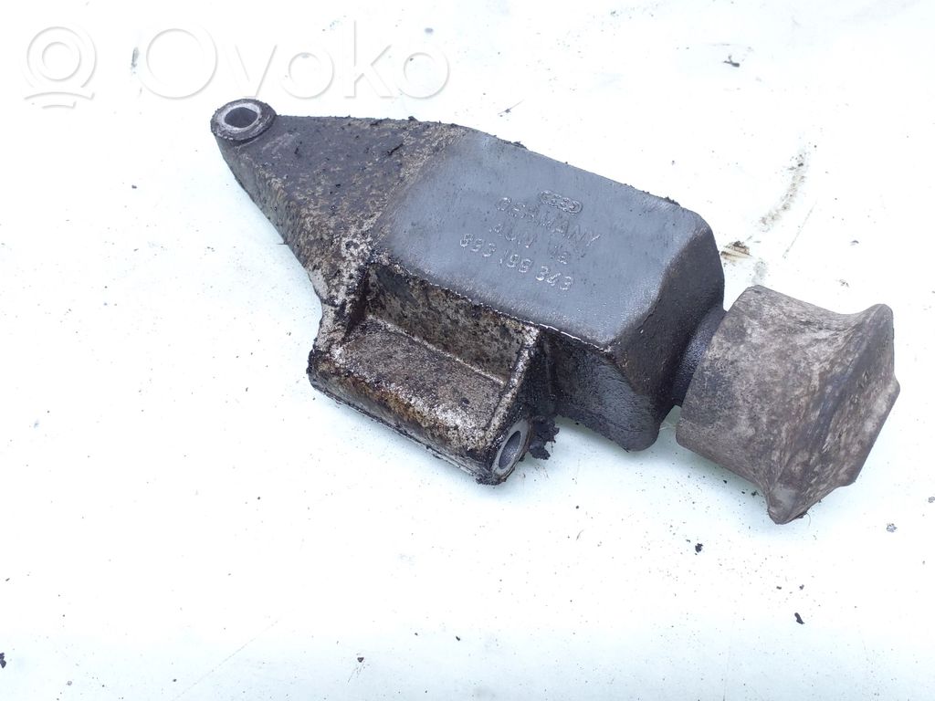 Audi 80 90 B3 Engine mounting bracket 