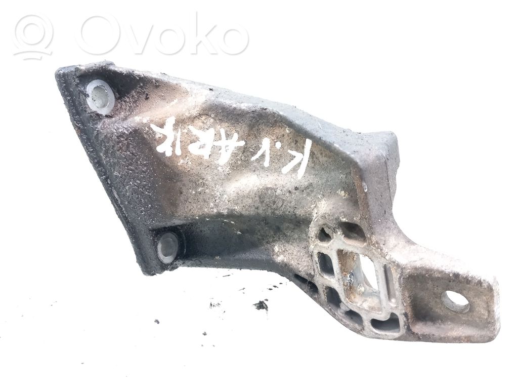 Audi 80 90 S2 B4 Engine mounting bracket 