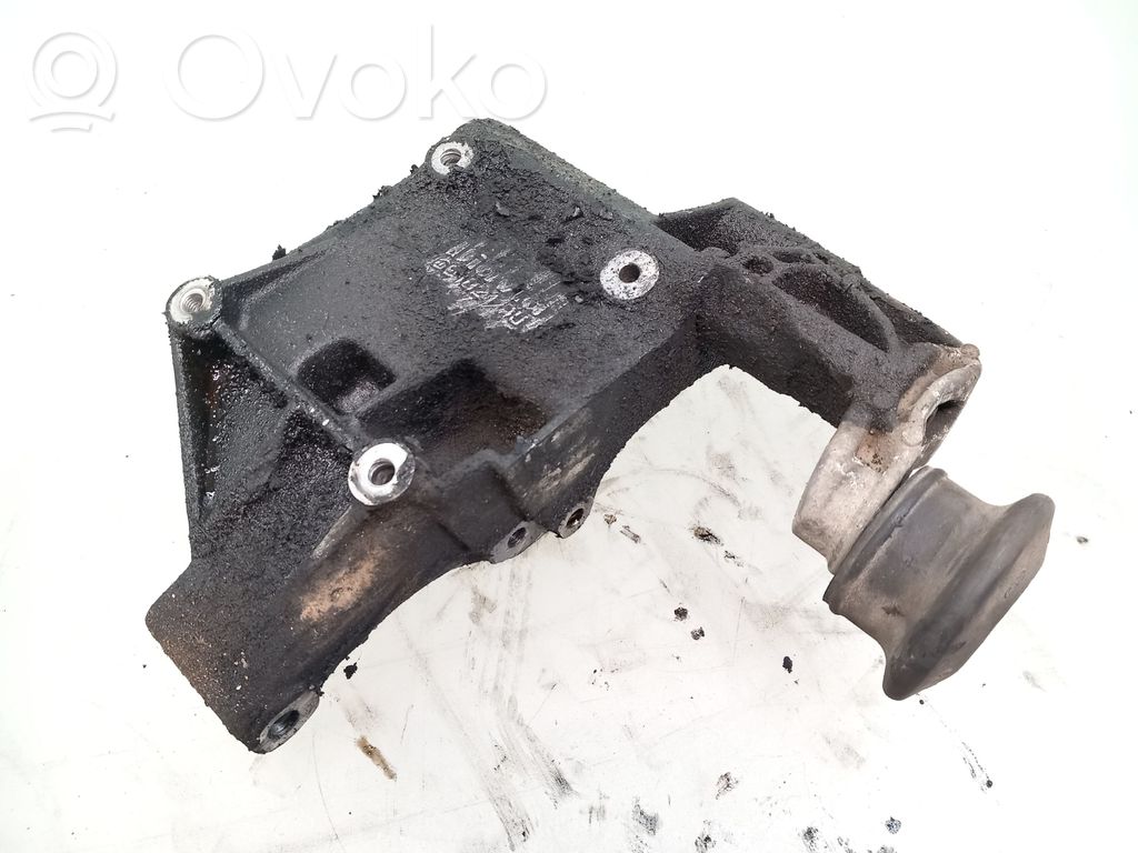 Audi 80 90 S2 B4 Generator/alternator bracket 