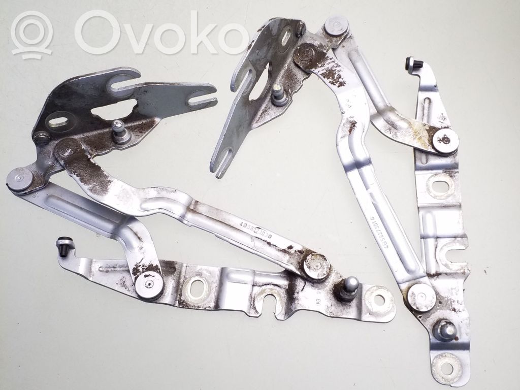 Audi A6 S6 C5 4B Tailgate/trunk/boot hinge 