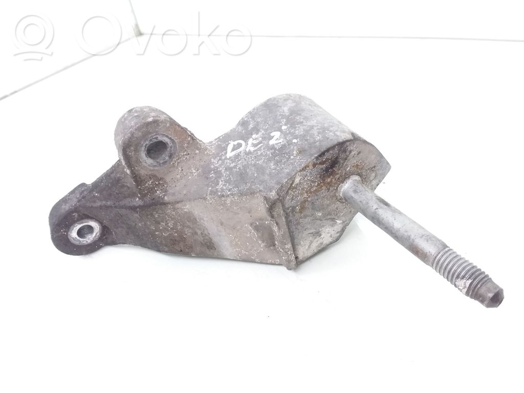 Saab 9-5 Gearbox mounting bracket 