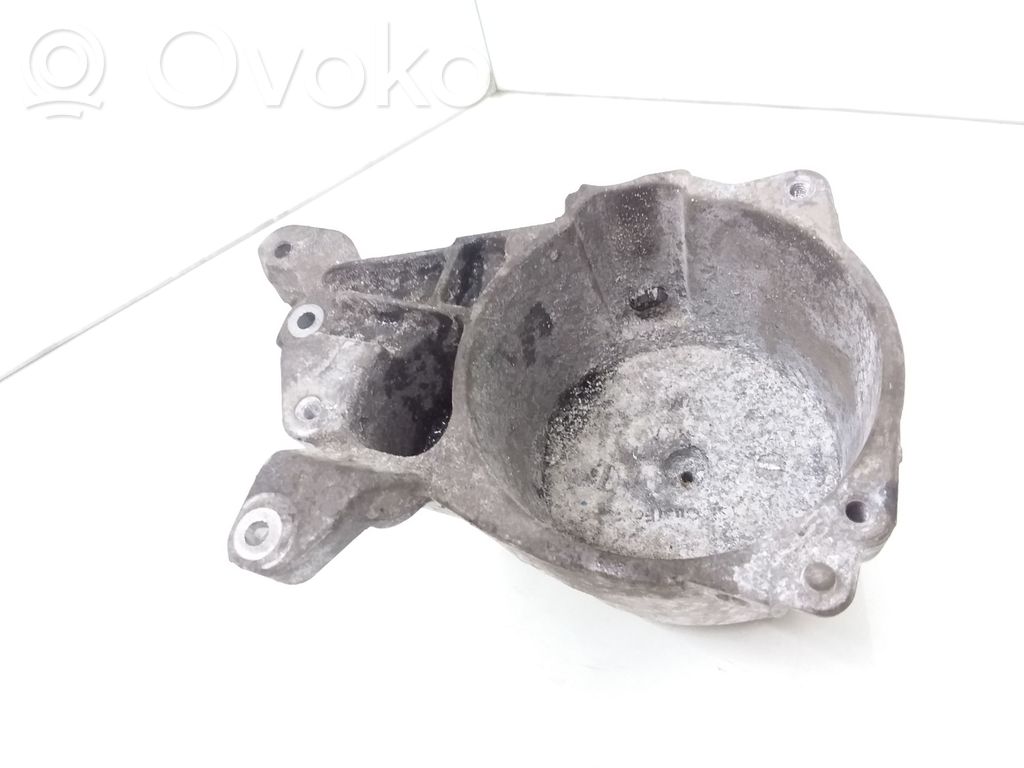 Volvo V40 Cross country Halterung Kraftstofffilter 
