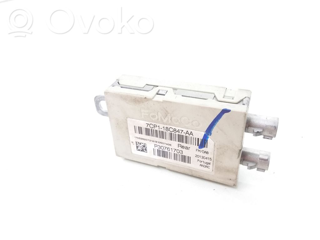 Volvo V40 Cross country Antenos stiprintuvas 