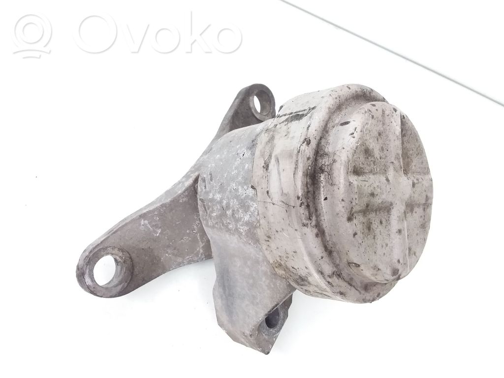 Ford S-MAX Engine mount bracket 