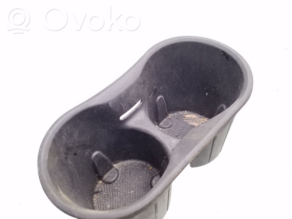 Ford Focus Becherhalter Getränkehalter Cupholder vorne 